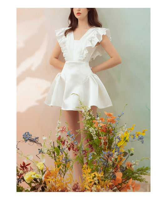 Sexy Ball Gown V Neck White Satin Short Mini Formal 8th Grade Homecoming Dresses Middle School Short Birthday Gowns Graduation Dress Hoco Outfits DH2099