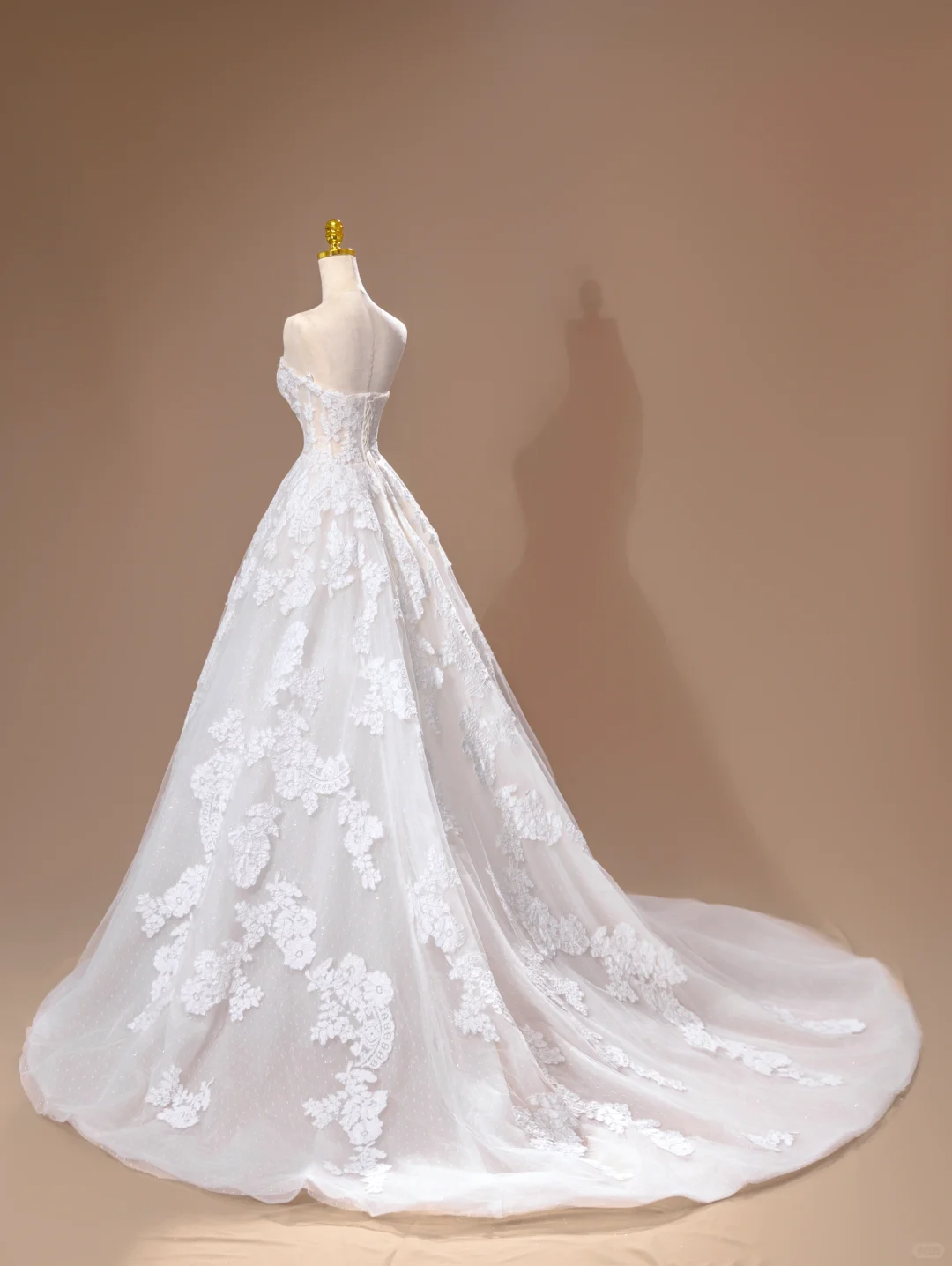 Princess Wedding Dress Ball Gown Strapless Lace White Long Wedding Dresses Bridal Gowns DH2793