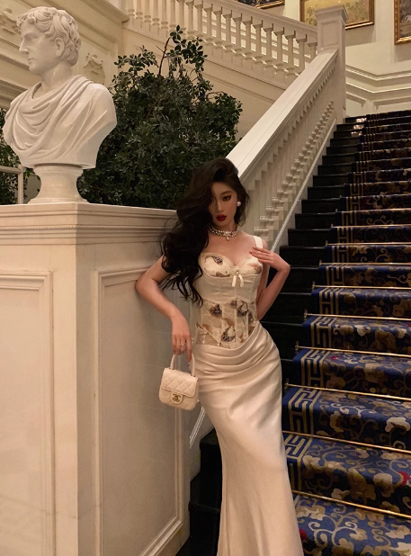 Elegant Mermaid 2 Pieces White Satin Sleeveless 21st Birthday Dresses Evening Gown Birthday Outfits Birthday Dress Ideas For Women DP1423