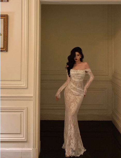 Elegant Mermaid Off The Shoulder White Lace Long Sleeves Burgundy 23rd Birthday Dress Party Gown Birthday Outfits Birthday Dress Ideas For Women DP1477