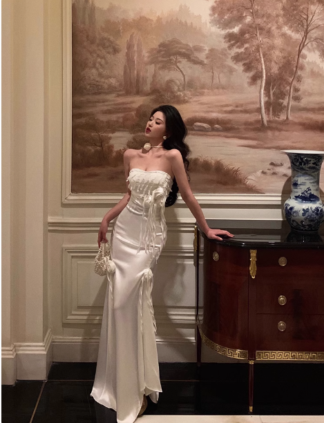 Elegant Mermaid Sweetheart White Satin 23rd Birthday Dress Party Gown Birthday Outfits Birthday Dress Ideas For Women DP1486