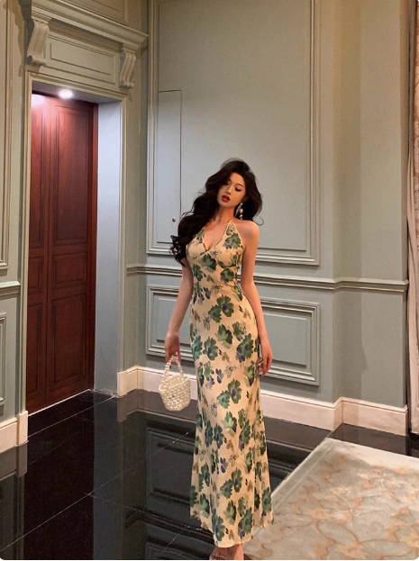 Classy Sheath V Neckline Green Floral Sleeveless 18th Birthday Dress Party Gown Birthday Outfits Birthday Dress Ideas For Women DP553