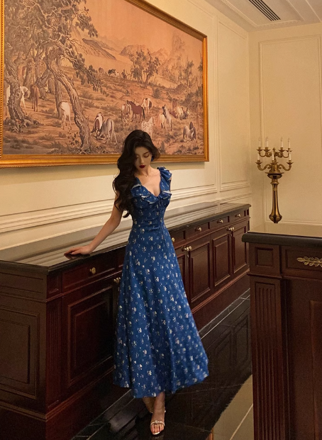 Classy A line V Neckline Blue Chiffon Sleeveless 18th Birthday Dress Party Gown Birthday Outfits Birthday Dress Ideas For Women DP557