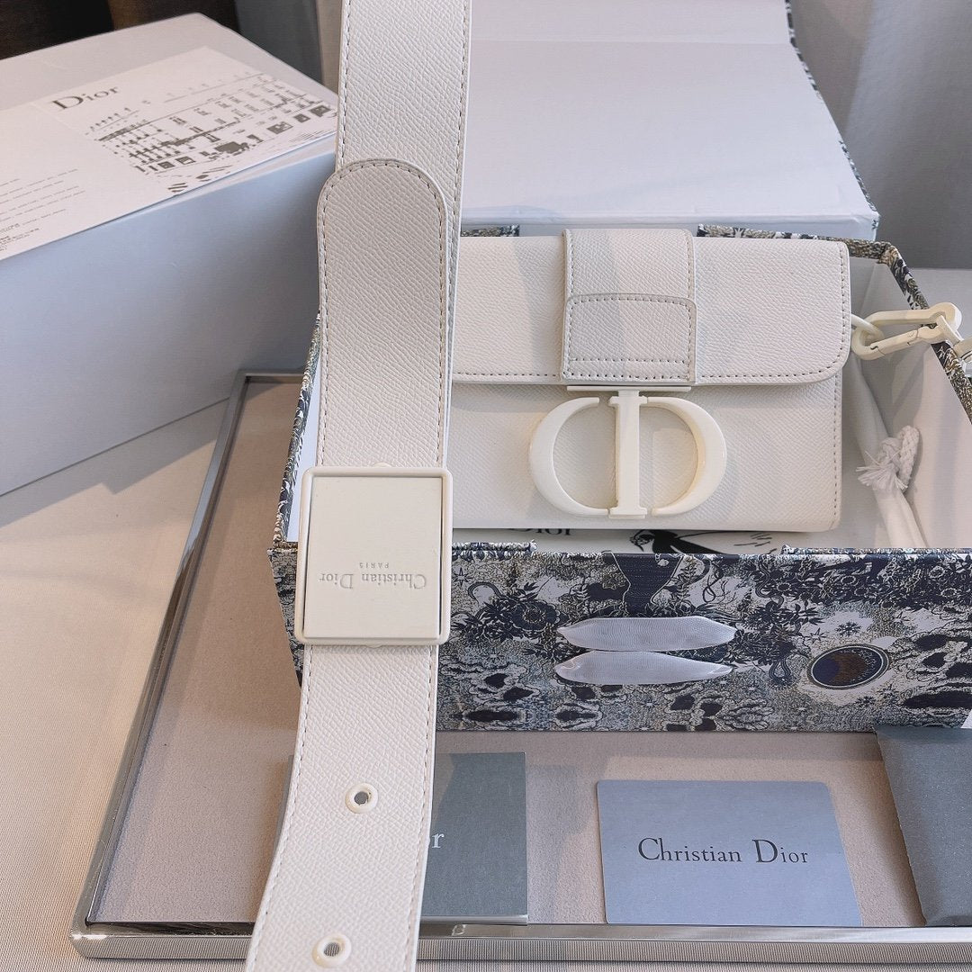 Dior 30 Montaigne Box Bag White