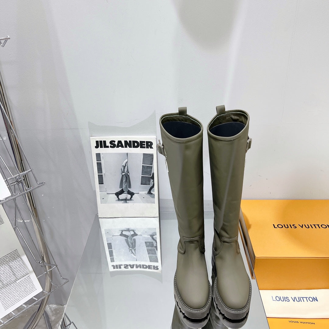 Premium LUV BOOTS 016