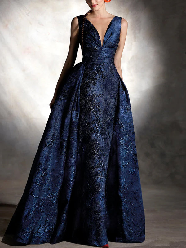 V-Neck Sleeveless Solid Color Maxi Dress