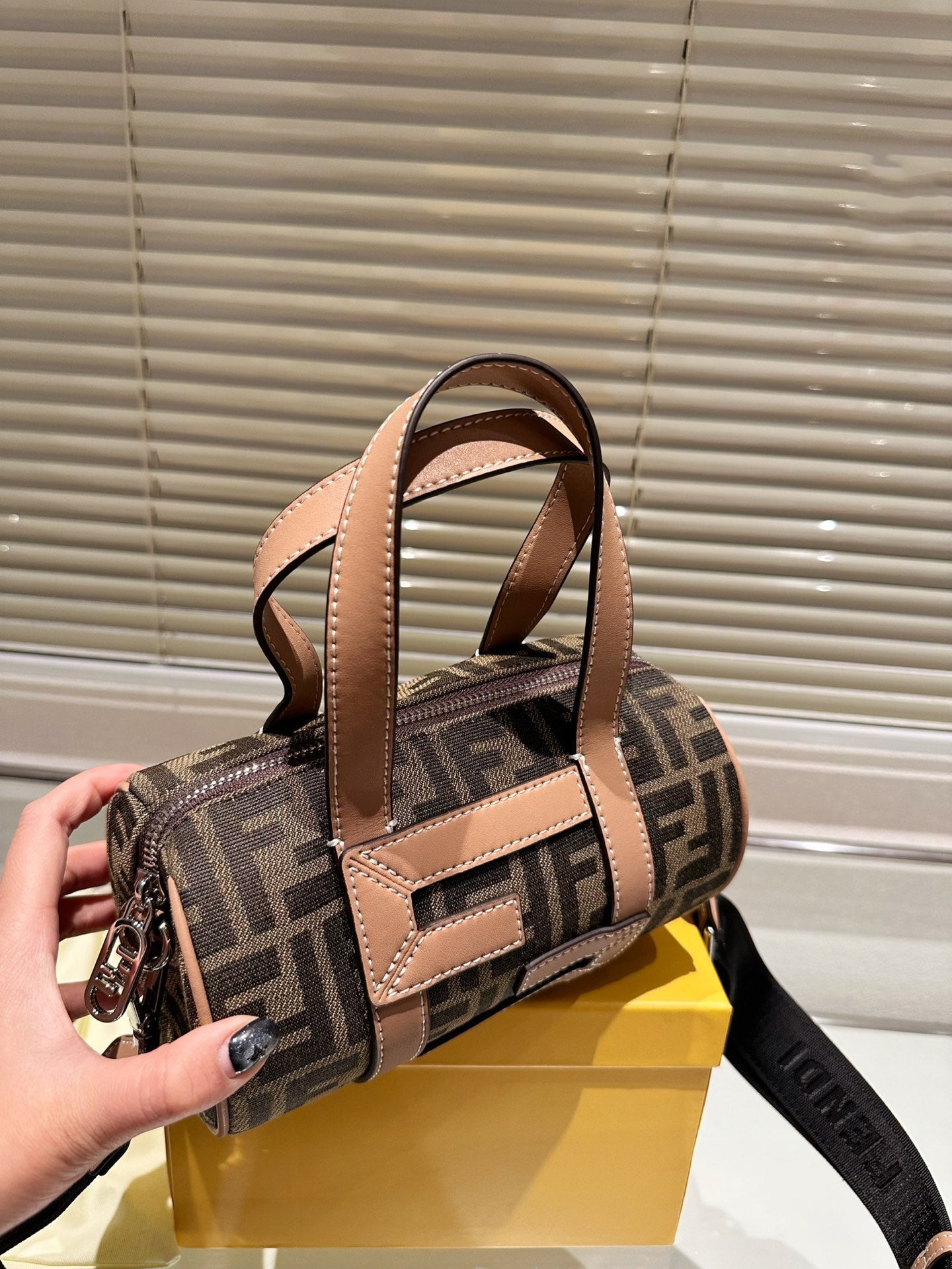 FENDI MINI BAG 7VA570 KHAKI