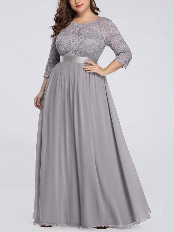 Round Neck Lace Solid Color Maxi Dress