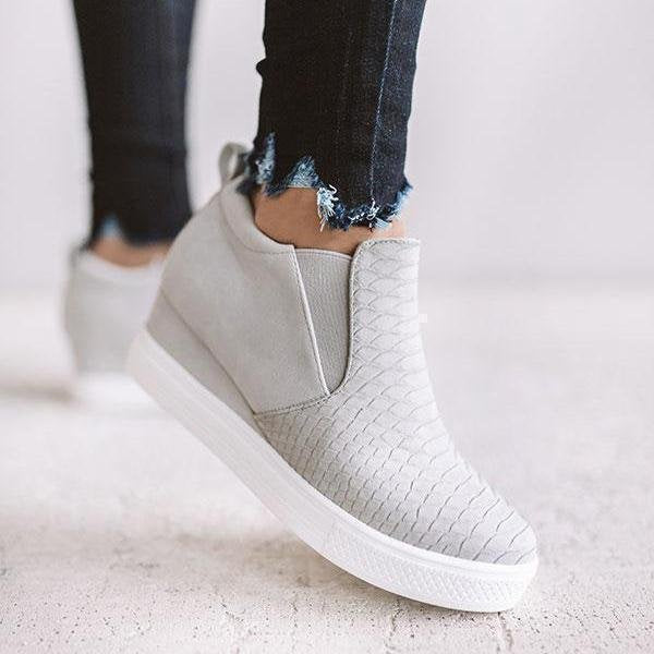 Wedge sneakers