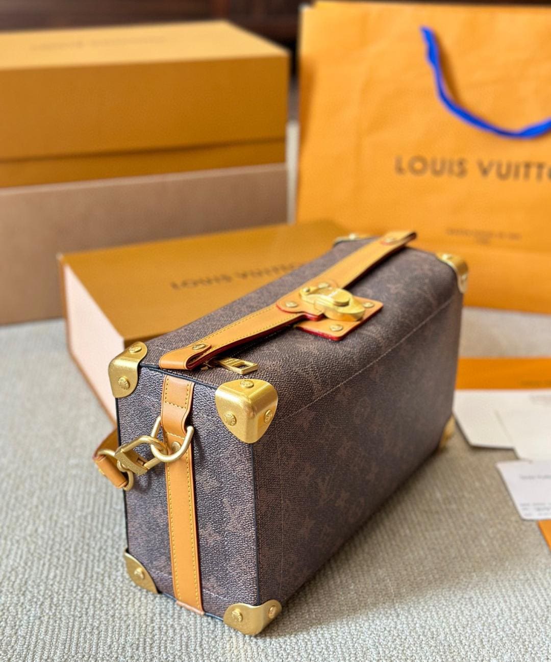 Louis Vuitton M11536 Soul Trunk East West