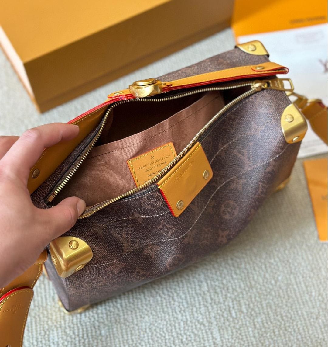 Louis Vuitton M11536 Soul Trunk East West