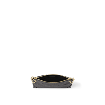 Louis Vuitton M12174 Pochette Sèvres