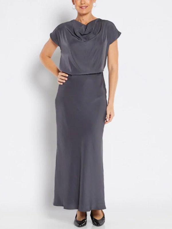 Round Neck Solid Color Top And Skirt Suit