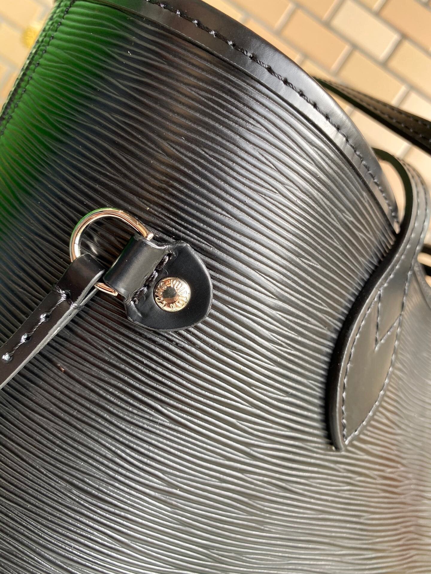 Louis Vuitton Neverfull MM Epi