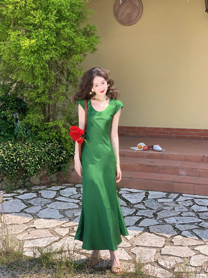 French exquisite waist satin slim fishtail temperament long skirt  ED0133