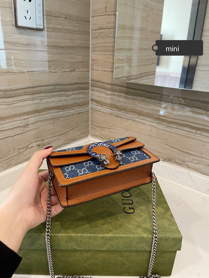 GUCCI Dionysus GG  Super Mini crossbody Bag