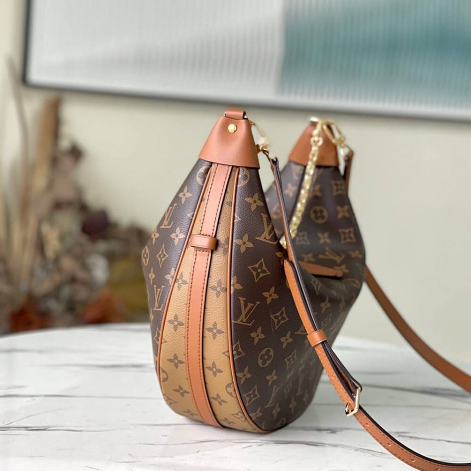 Louis Vuitton Loop Hobo GM M46311