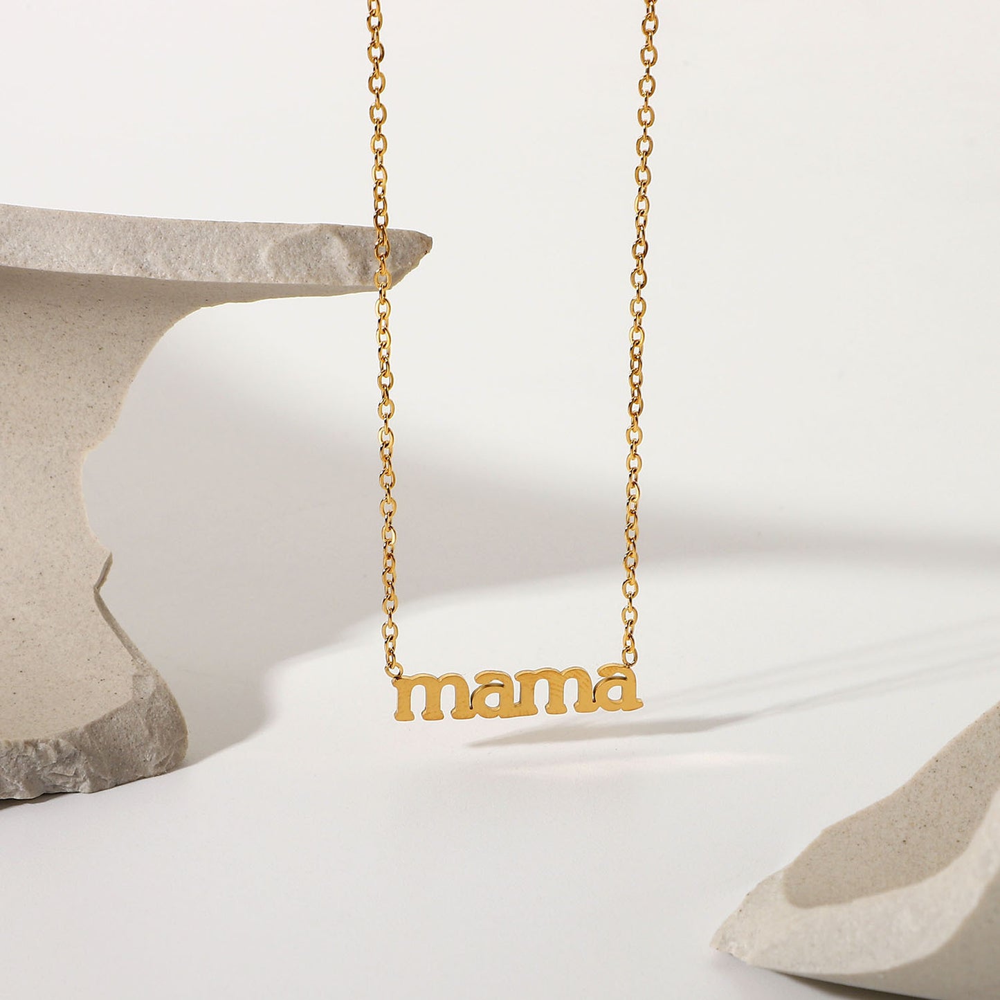 mama letter pendant