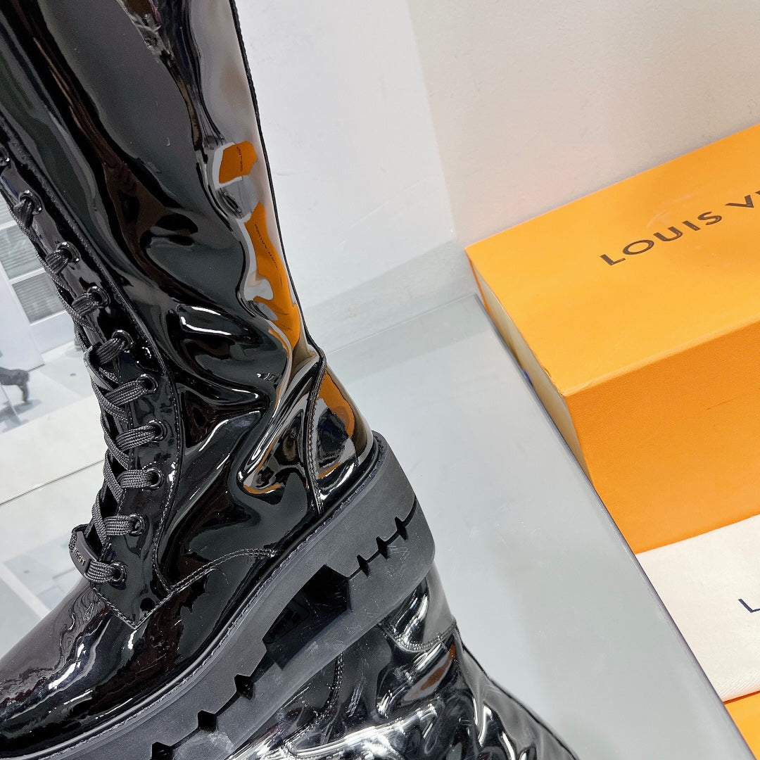 Premium LUV BOOTS 015