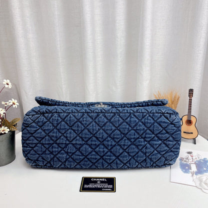 Chanel Jumbo Classic Flap Tote Bag