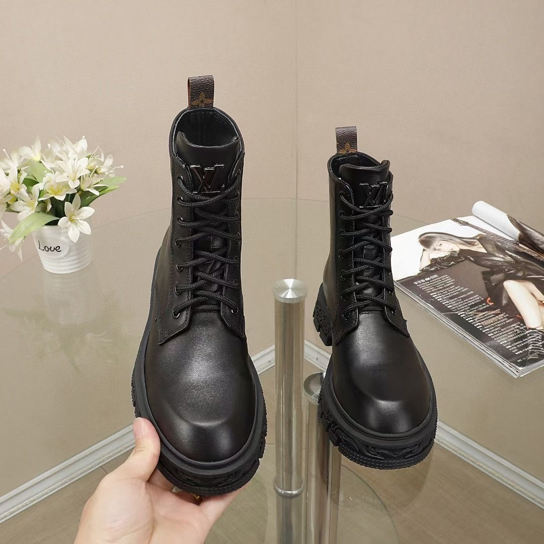 Premium LUV BOOTS 003