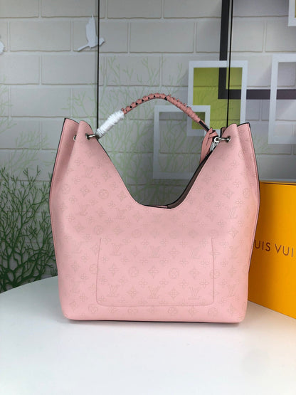 Louis Vuitton Carmel Hobo Bag ‘Mouse Grey’