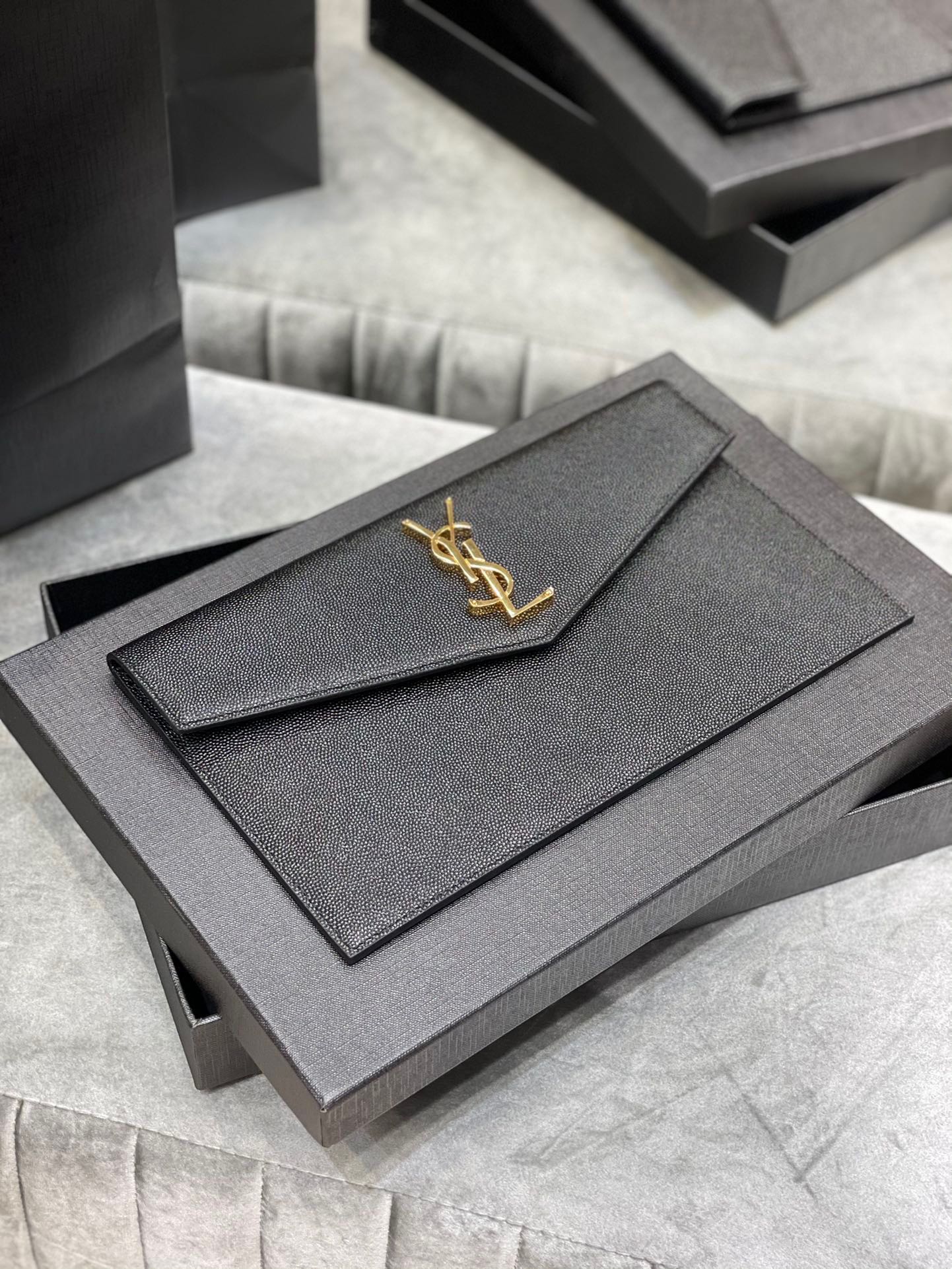 Saint Laurent CLUTCH YSL
