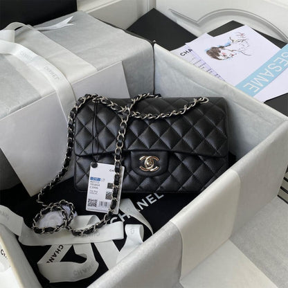 CHANEL SMALL CLASSIC HANDBAG Grained Calfskin & Silver Metal