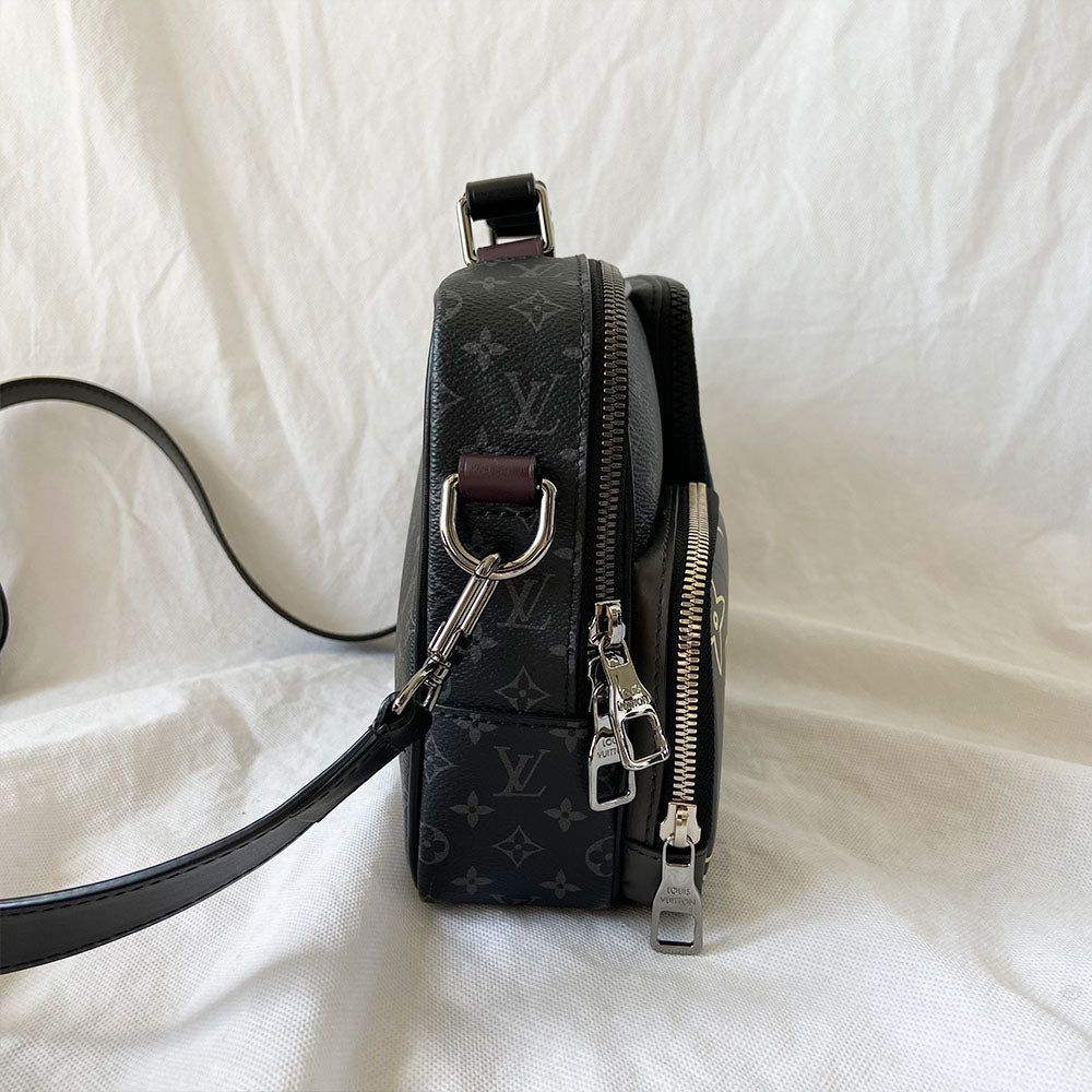 Louis Vuitton multi pocket