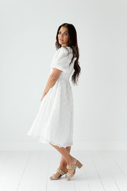 loveedsTM-Night Out Dress in White