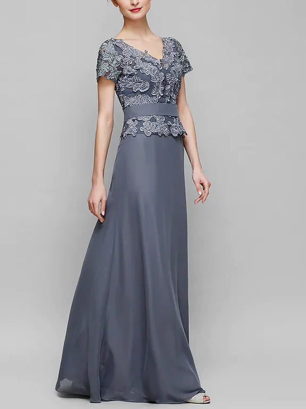 V-neck Solid Color Lace Maxi Dress