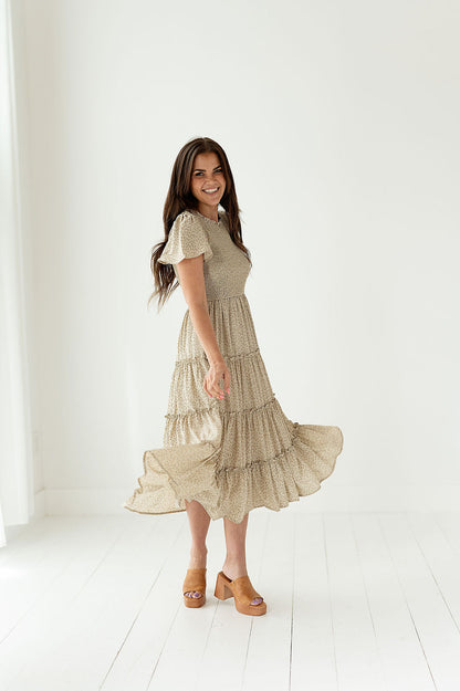 loveedsTM-Quinn Smocked Floral Dress