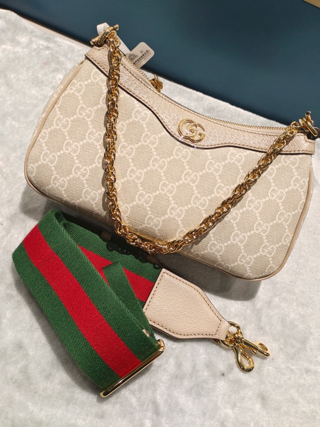 GUCCI Ophidia small shoulder bag