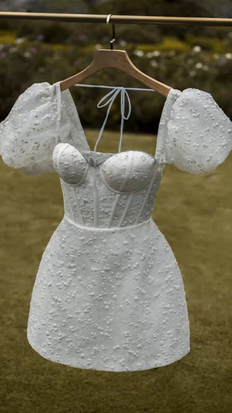 White Homecoming Dress, Princess Strapless Short Prom Dress Short Wedding Dress      fg842