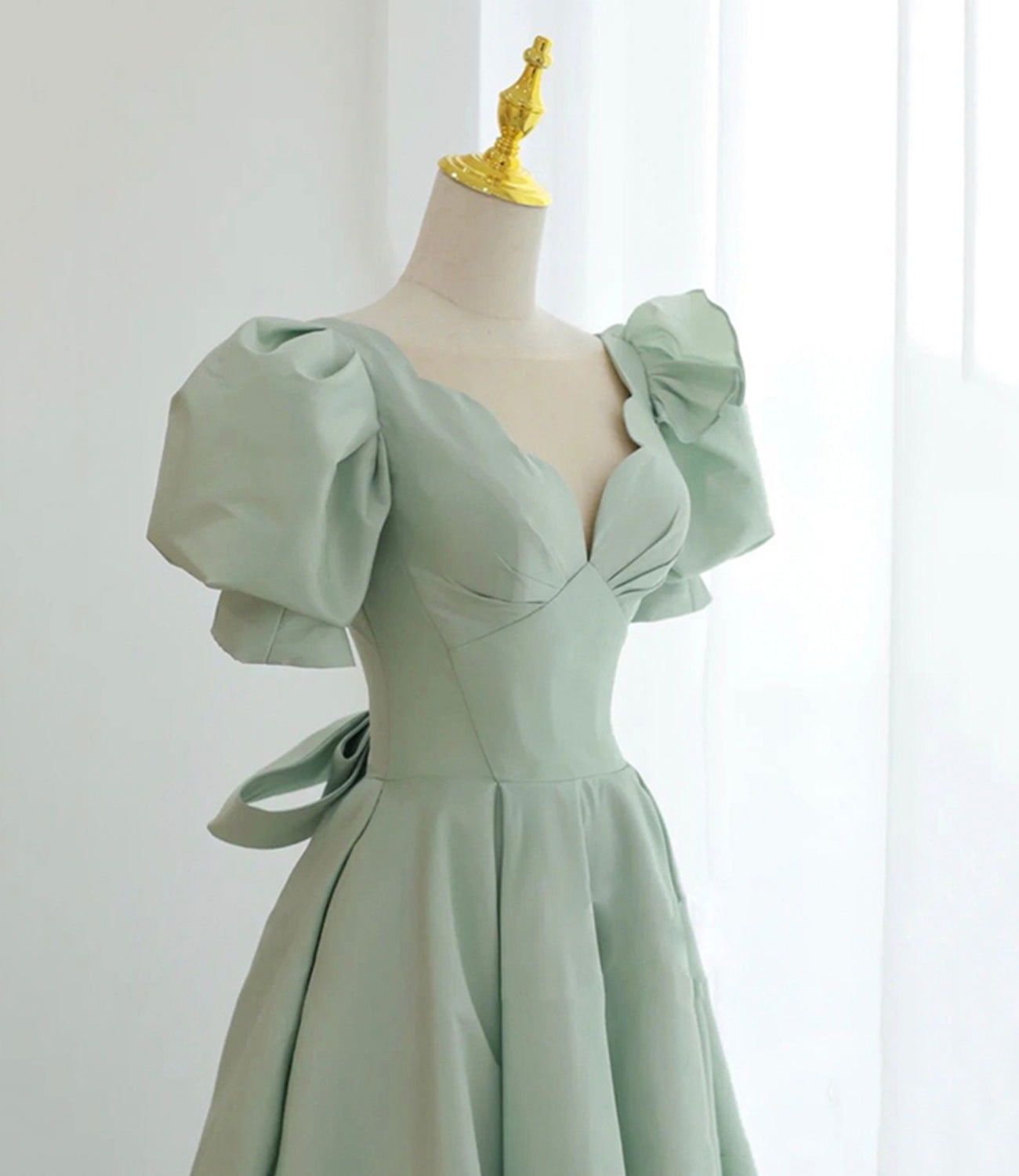 Green satin short A line prom dress party dress  8834