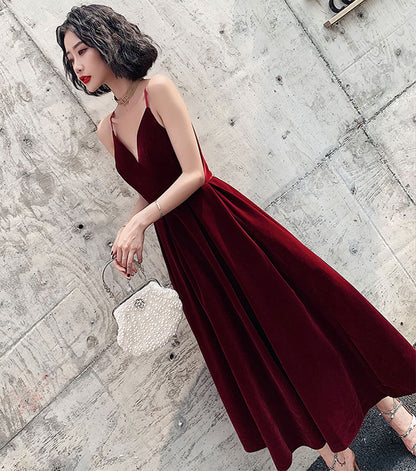 Burgundy v neck velvet short prom dress  8345