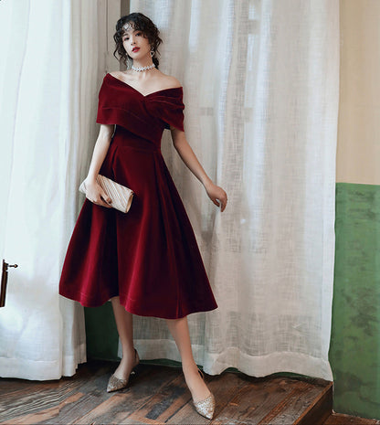 Burgundy velvet short prom dress party dress  8403