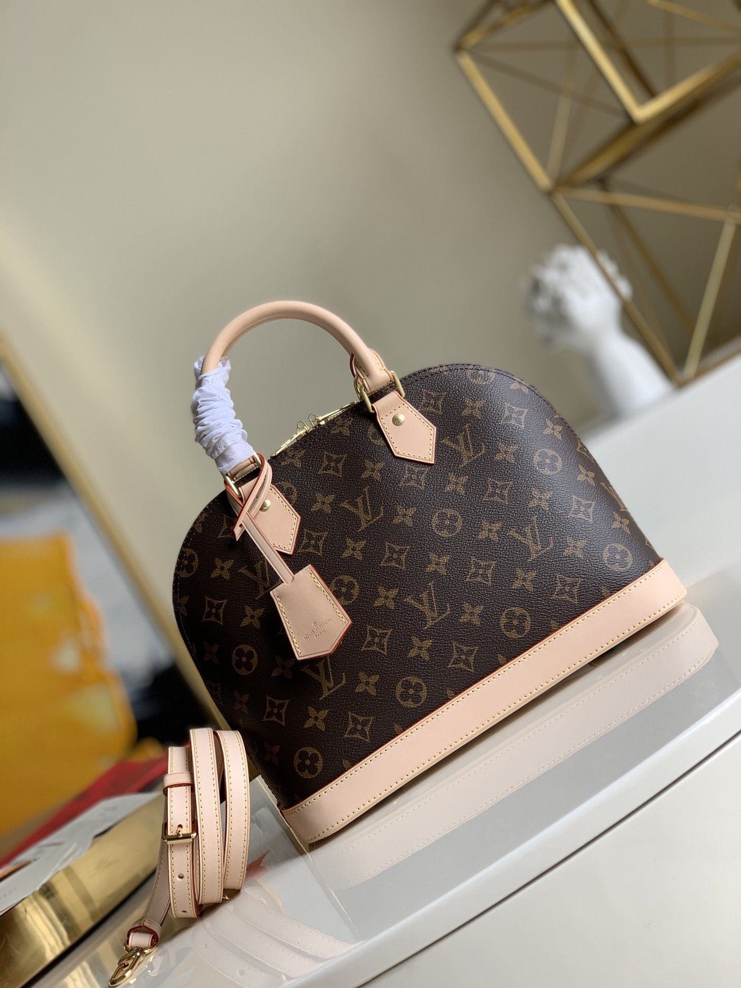 Louis Vuitton Alma PM M53151