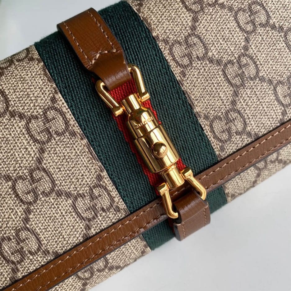 GUCCI Jackie 1961 chain wallet