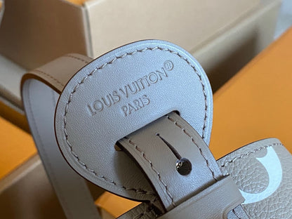 Louis Vuitton M13045 All In BB