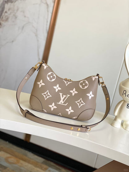 Louis Vuitton M13224 Boulogne