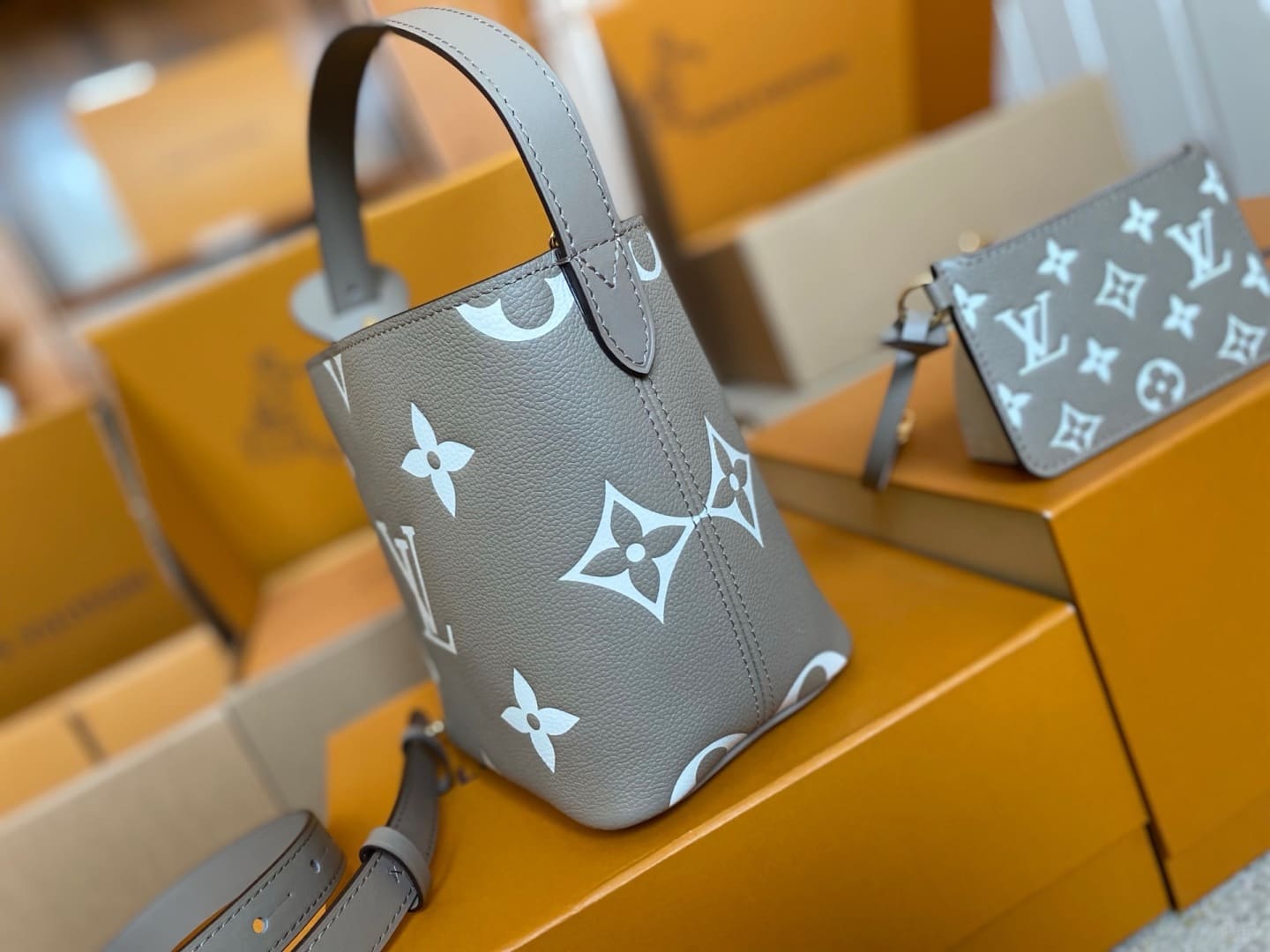 Louis Vuitton M13045 All In BB