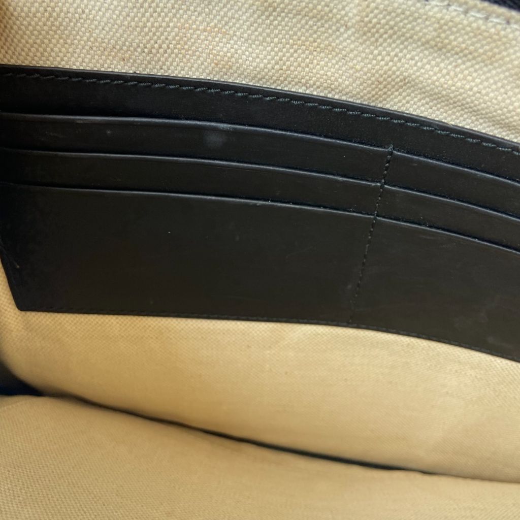 Gucci Canvas Beige GG Supreme 'l' Aveugle Par Amour' Tiger Pouch in Natural