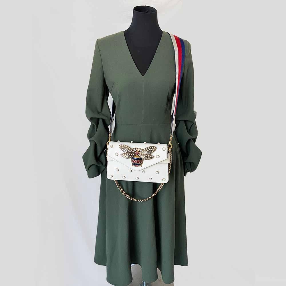 Gucci Off White Leather Broadway Pearly Bee Shoulder Bag