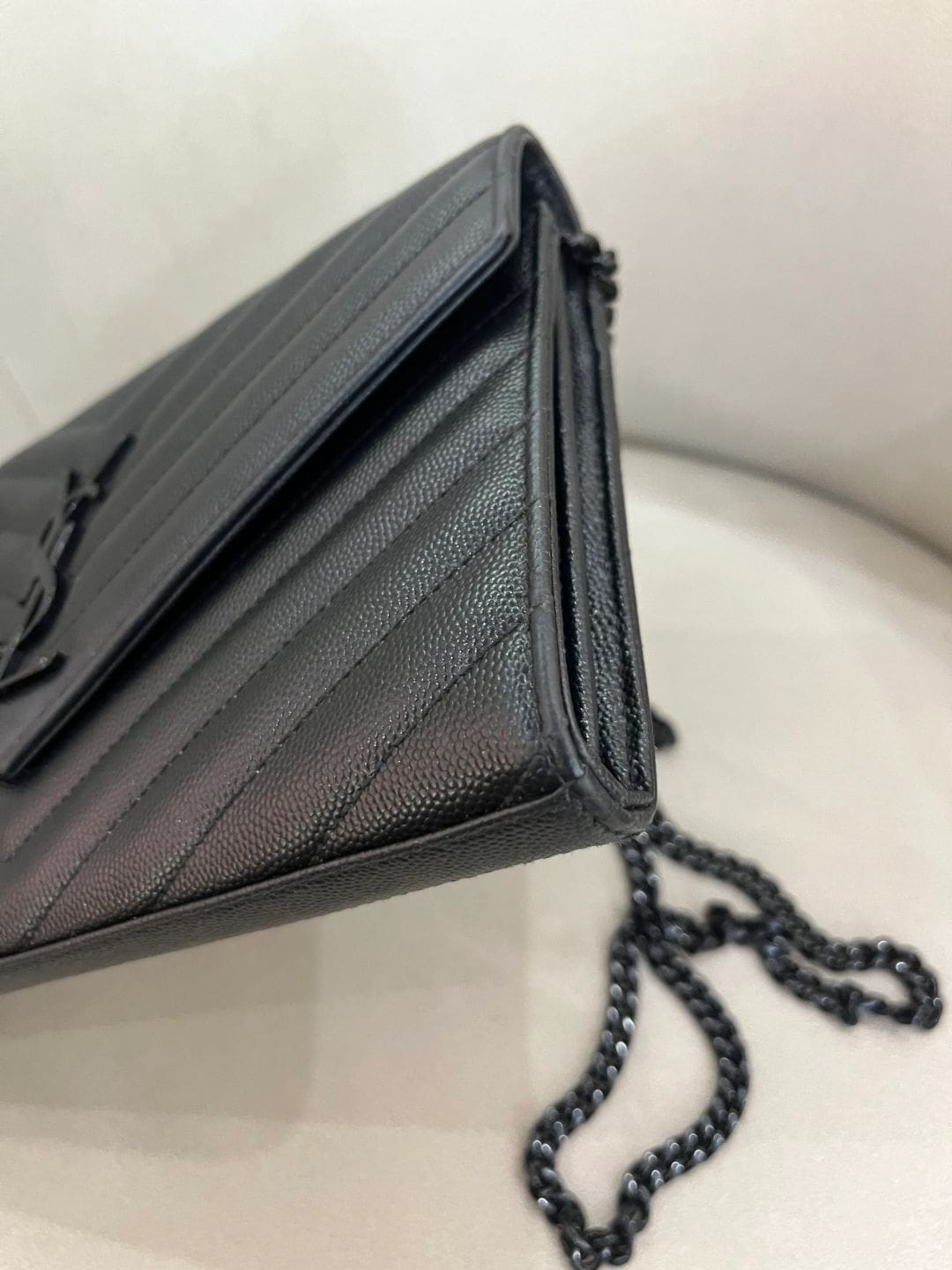 Saint Laurent CLASSIC CASSANDRE CHAIN WALLET IN GRAIN DE POUDRE LEATHER