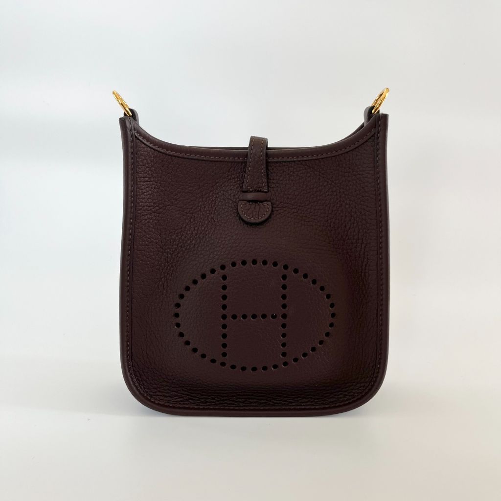 Hermès Chocolate Clemence Leather Evelyn TPM bag