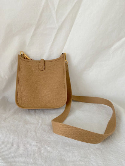 Hermes Clemence Leather Evelyne Crossbody Bag