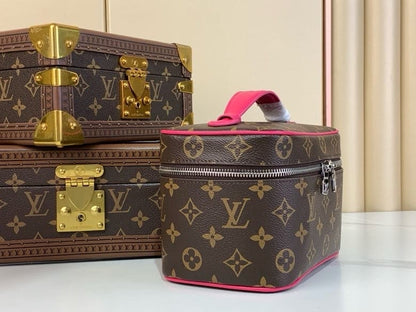 Louis Vuitton M12650 Nice Mini