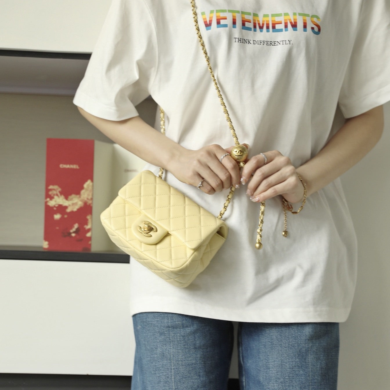 C hanel 22C CF metal ball bag