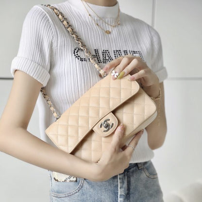 C hanel classic flap 2.55 handbag